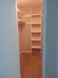 Walk-in-closet 600x450